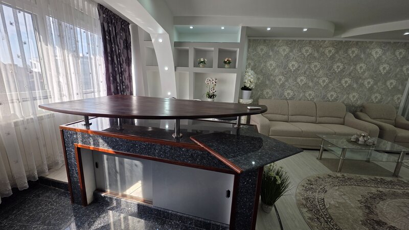 Dorobanti, BRD, centrala termica proprie